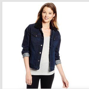 VOLCOM Denim Trucker Jean Jacket Detachable Faux Fur Collar